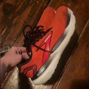 Men's Red Athletic Shoes